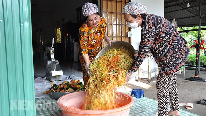 Bài cuối: Phát triển sản phẩm chủ lực